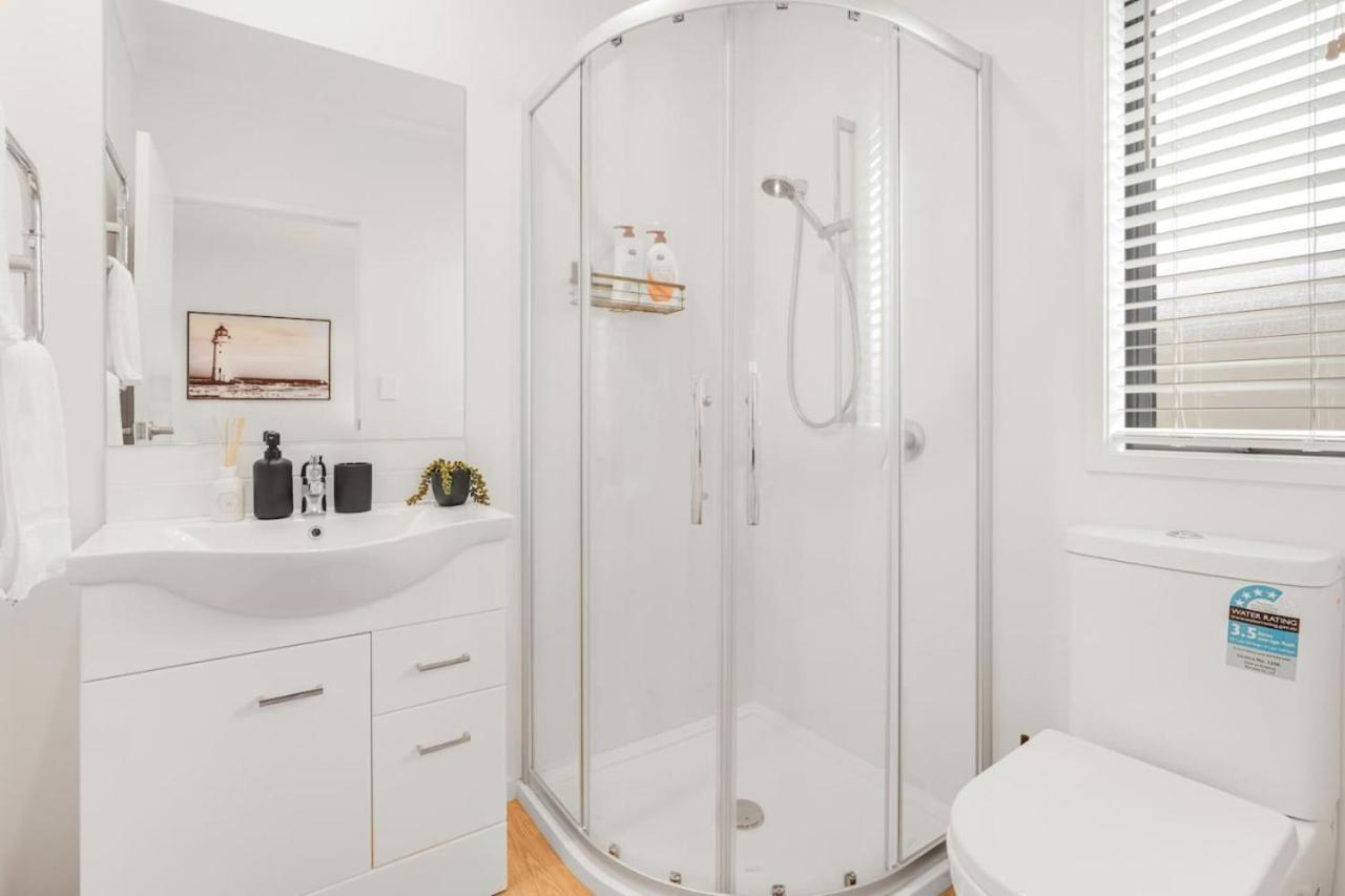 Modern And Central With 2 Ensuites -By Kosh Bnb Χάμιλτον Εξωτερικό φωτογραφία